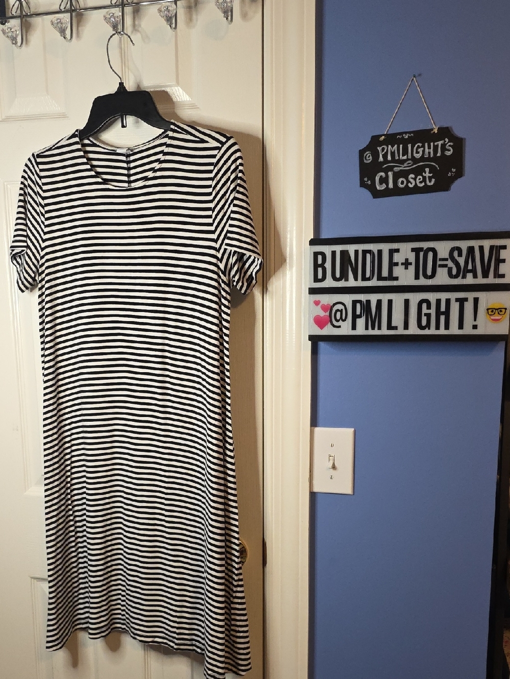 Old Navy Black & White Striped T-Shirt Dress Medium Short Sleeve